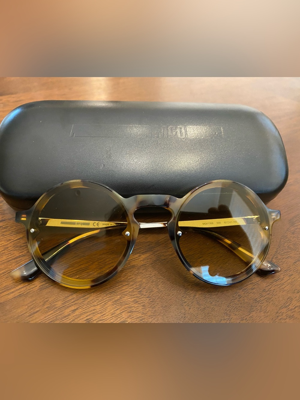 McQ by Alexander McQueen Tortoiseshell Round Sunglasses with Brown Lenses